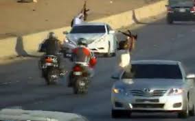الإطاحة بـ كنق النظيم أشهر مفحط سعودي فيديو فكر وفن شرق وغرب البيان