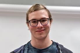 Swimmers, divers finish final preparation for Boys State Championships