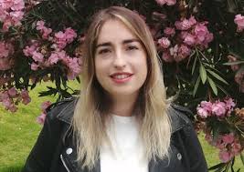 Una fuente de carabineros que conoció era feliz como carabinero, cierra. Francisca Desbordes Busca Un Cupo Por El D6 Me Gustaria Ayudar A Impulsar El Proyecto De Mi Papa