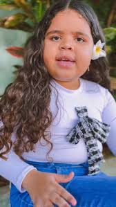 Davi venceu no secreto… Mas foi diante de todos que Deus entregou o  gigante! 🦁🐻⚔️ O leão e o urso foram só o treinamento… Golias foi o palco  da promessa! 🙌🔥 A