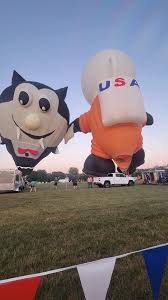 Nice evening at the balloon glow tonight