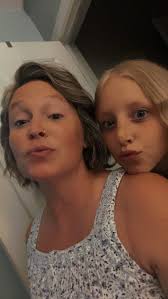 Tara Cason Brown (@tarayvonne35)