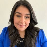 900+ perfiles de «Mencos»