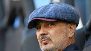 Make your football team and win the championship. Mihajlovic Ho Fiducia Nella Squadra Niang Non E Arrivato Non E Colpa Della Societa Tutto Bologna Web