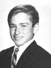 Although he studied drama at julliardnote where he demonstrated a gift for accents/dialects and amazed everyone by showing that he could turn off his dynamo energy and fully disappear into a. Robin Williams Wiki Jung Fotos Abstammung Schwull Oder Hetero Entertainmentwise