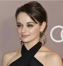 May 24, 2021 · if you didn't already know joey king and her beau steven piet are total couple goals, you will after joey's latest instagram post. Joey King Celebrities Wearing Eshvi Eshvi Jewellery
