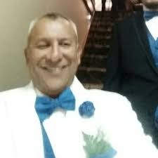 Dennis Kale's Instagram, Twitter & Facebook