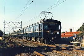 Melbourne Oldschooler Old School Melbourne Graffiti Harris Class Bluey S Melbourne Australia Train Travel Outdoors