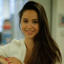 Emily Horler's Instagram, Twitter & Facebook