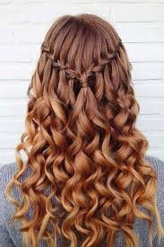 This prom hairstyle is a new take on an old favorite: 34 Easy Homecoming Hairstyles For 2021 Short Medium Long Hairstyles Style Easily