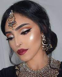 Master The Glazed Skin Look With These Jelly Highlighters Bollywood Makeup Asian Bridal Makeup Indian Bridal Makeup