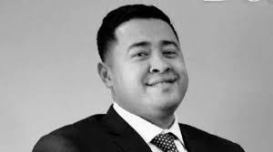 Douglas Luna's Instagram, Twitter & Facebook