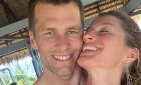But recently, he unexpectedly opened up about their intimacy. Gisele Bundchen Shares Loved Up Beach Photo With Tom Brady Ahead Of Super Bowl Hello