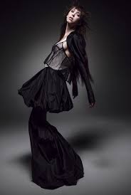 A post shared by vera wang (@verawang) on may 1, 2020 at 6:37pm pdt. Vera Wang Spring 2020 Campaign Fashion Gone Rogue