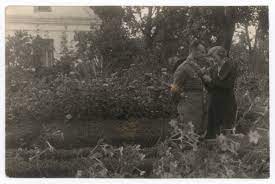 The auschwitz volunteer's story told in new york city. The Pilecki Project Instytut Pileckiego