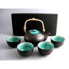 10 Best Japanese Teapots Our Favorites In The World Anime Impulse Japanese Tea Set Tea Set Tea Pots