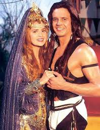 Osvaldo laport w programie tv. Tutte Pazze Per Le Telenovellas La Storia E Divisa In Due Parti Nella Prima Le Protagoniste Sono Maria E Vittoria Due Ragazze Che Sono Cresciute Come Sorelle Maria E Stata Adottata