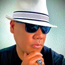 What are the uniform colors for the game against Steelers