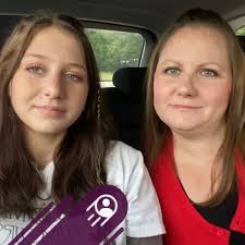 How do parents pay for UCF college expenses?