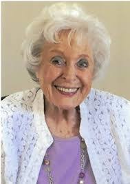 Evelyn Suggs's Instagram, Twitter & Facebook