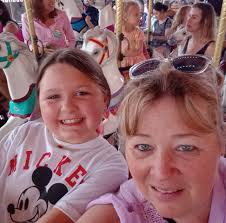 What is the weather like in the Bahamas in December?