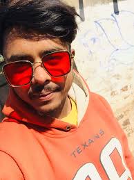 Daniel Linz (worldsbestboy_)