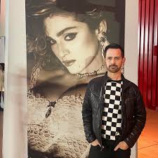 Went to see Madonna last night, last minute,