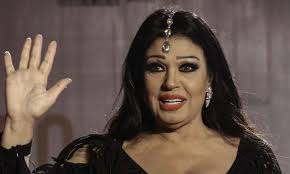 انتقدت الفنانة فيفي عبده، الفنانة العالمية كيم كاردشيان، قائلة: Ø§Ù„ØµÙˆØ±Ø© Ø§Ù„Ø£ÙˆÙ„Ù‰ Ù„Ù€ ÙÙŠÙÙŠ Ø¹Ø¨Ø¯Ù‡ Ù…Ù† Ø§Ù„Ù…Ø³ØªØ´ÙÙ‰ Ø¨Ø¹Ø¯ Ø®Ø¶ÙˆØ¹Ù‡Ø§ Ù„Ø¹Ù…Ù„ÙŠØ© Ø¬Ø±Ø§Ø­ÙŠØ© Al Arrab Ø§Ù„Ø¹Ø±Ø§Ø¨