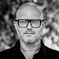 THOMAS COOK & NECKERMANN new concept design with LOUIS POULSEN