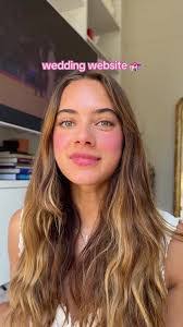 Betsy Chappell's Instagram, Twitter & Facebook