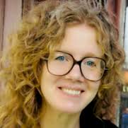 Heather Meek's Instagram, Twitter & Facebook