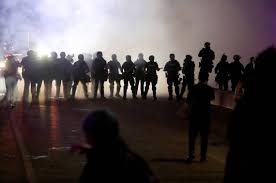 Visit fort worth west 7th restaurants such as angelo's, bahama buck's, chimy's cerveceria, eddie v's prime seafood, j&j oyster bar and much more. Fort Worth Mayor Declares 8 P M Curfew After Night Of Unrest Fort Worth Star Telegram
