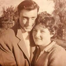 Please could someone add colour to this photo for me.. I'd be very  grateful. Thank you