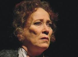 Imdb'de maria do céu guerra. Rio Recebe Peca Inedita Sobre Fernando Pessoa Com Maria Do Ceu Guerra E Aderito Lopes Portugal Digital