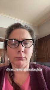 why did this account get banned? @mel_momofatransdaughter please help!  @mamatot.shoelover99 @tiktok