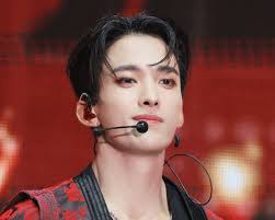 Top những kiểu tóc của DK (Lee Seok-min) SEVENTEEN