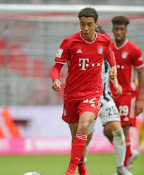 Germany boss joachim low said last month that he wants musiala to play for the 'land of his birth' and this may result in him being offered a senior call up for the german international team. Pin Auf Bayern Munich