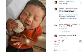 Fashion Friday: What Did Fans Wear On Phillies Opening Day & Who Created  Those Bryce Harper Phanatic Cleats