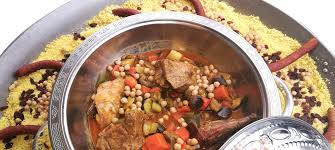 Nous vous donnons le classement des restaurants qui proposent ce service sur. Commander Paella Et Couscous Pour Mariage Anniversaire A Saint Malo