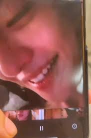 00后当红小花胡连馨深夜与某顶流男明星大尺度裸聊视频流出| Pornmap-91导航