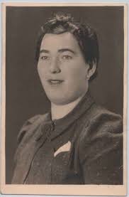 Reconstructing a Lost Holocaust Family