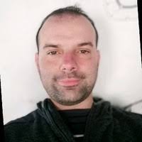 80+ perfiles de «Rubén Armas»