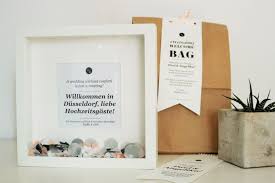 Das gästebuch zur hochzeit ist eine ganz spezielle erinnerung an den schönsten tag im leben. Diy Geschenk Idee Fur Ubernachtungsgaste Und Hotelgaste Einer Hochzeit Finde Viele Ideen Fur Individuelle Welcome Bags Als Gastgeschenk Partystories Blog