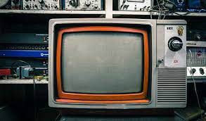Finally — an end to huge furniture pieces attempting to hide the eyesore but as the novelty faded, many found their flat screen as challenging to decorate around as their old tube tv. Tube Tv Disposal How To Dispose Of Your Old Crt Tv Greencitizen