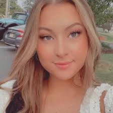 Angelica Manetta (@Miss_Manetta)