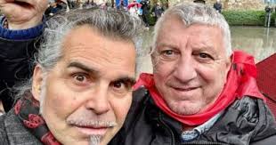 30 anni fa Red Ronnie acquista la Strato di Jimi Hendrix