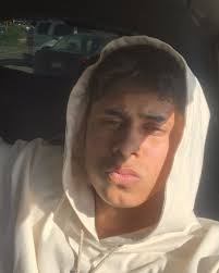 Alan Aaron (@alan_aaron02) • Instagram photos and videos