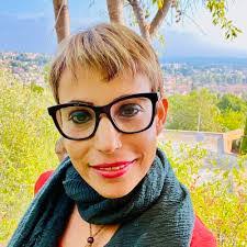 Barbara Wingate's Instagram, Twitter & Facebook