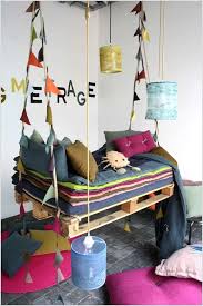 • 1 piece of wood. Creative Pallet Indoor Swing Cool Creativities