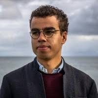 20+ "Samuel Holding" profiles